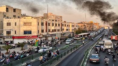 ​إيران تعين قائداً للأمن الداخلي وتعدم رجلين مرتبطين بالاحتجاجات